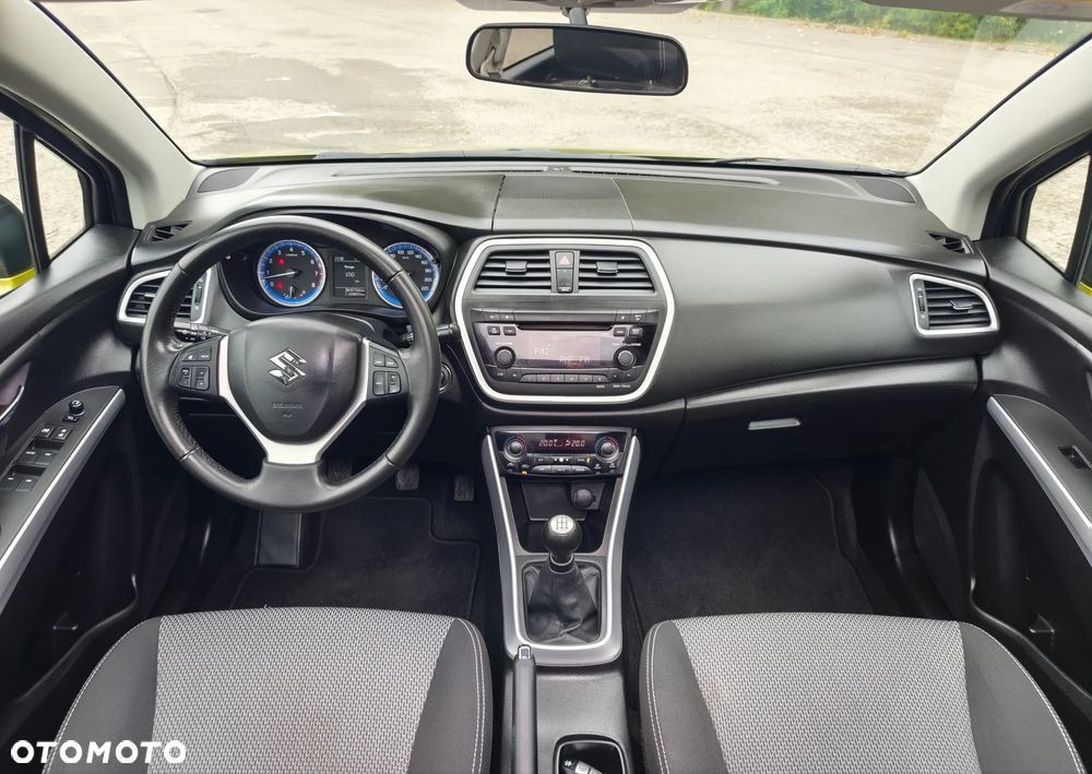 Suzuki SX4 S-Cross 1.6 VVT 4x2 limited+ - 23