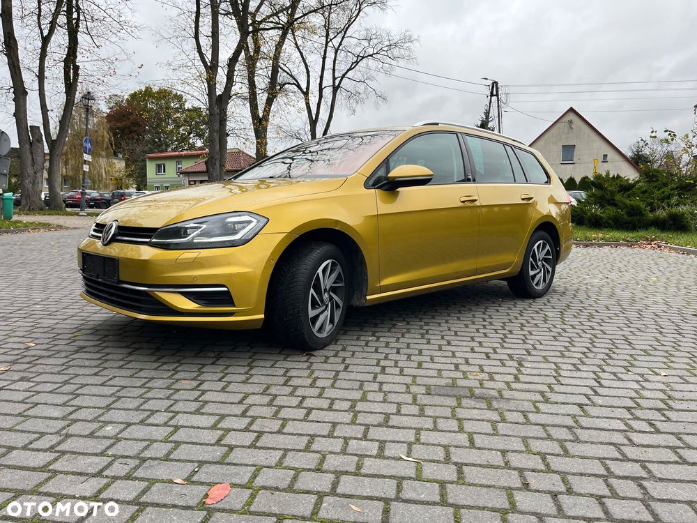 Volkswagen Golf Variant 2.0 TDI Sound - 2