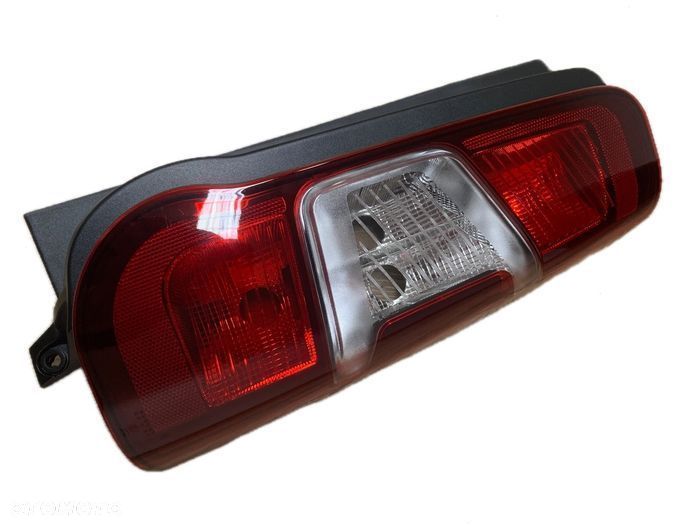 Lampa tył tylna prawa Toyota Proace City Opel Combo Partner Berlingo po 2018
