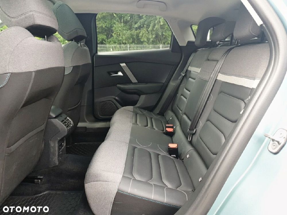 Citroën C4 1.2 PureTech Max S&S EAT8 - 10