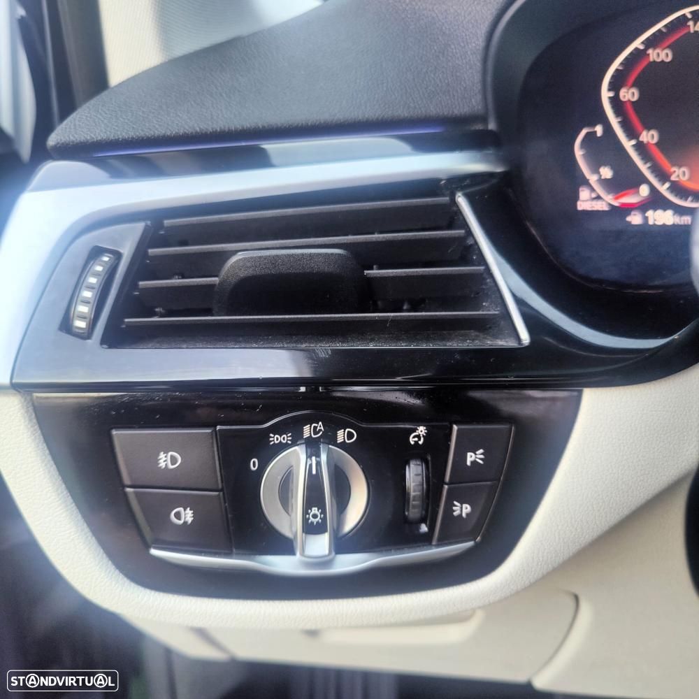 BMW 518 d Line Luxury Auto - 18