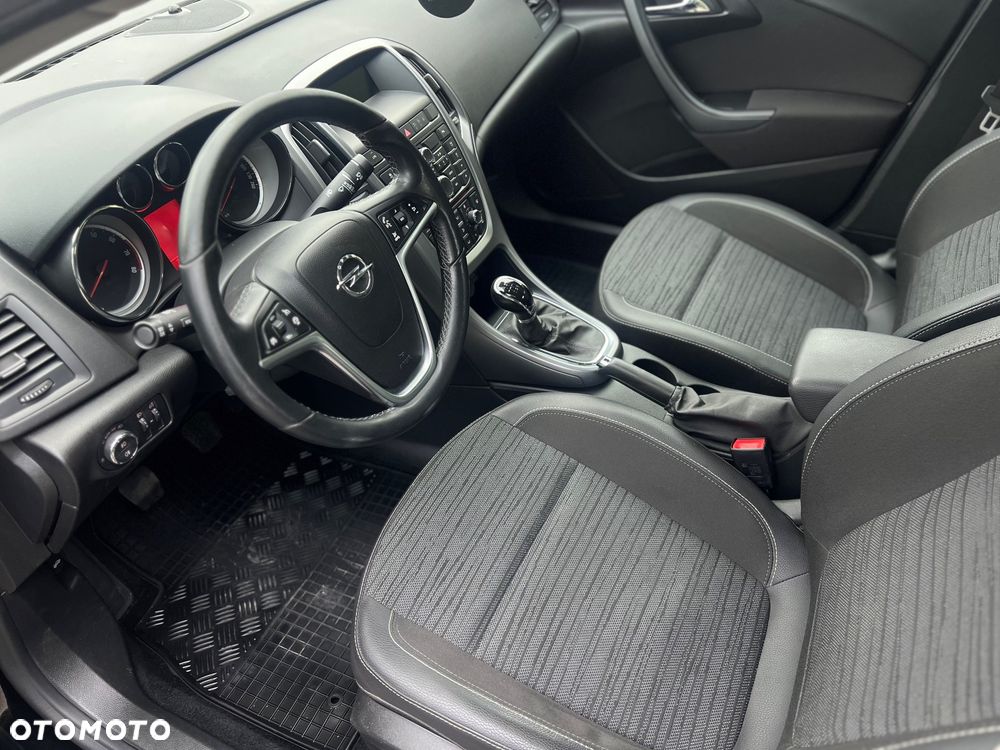 Opel Astra - 10