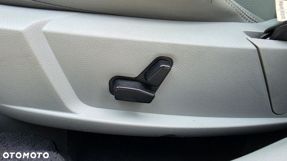 Chrysler 300C 3.0 CRD DPF Automatik - 13