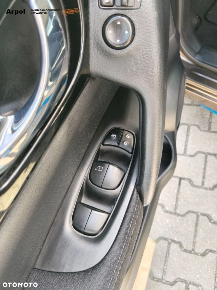 Nissan Qashqai - 6