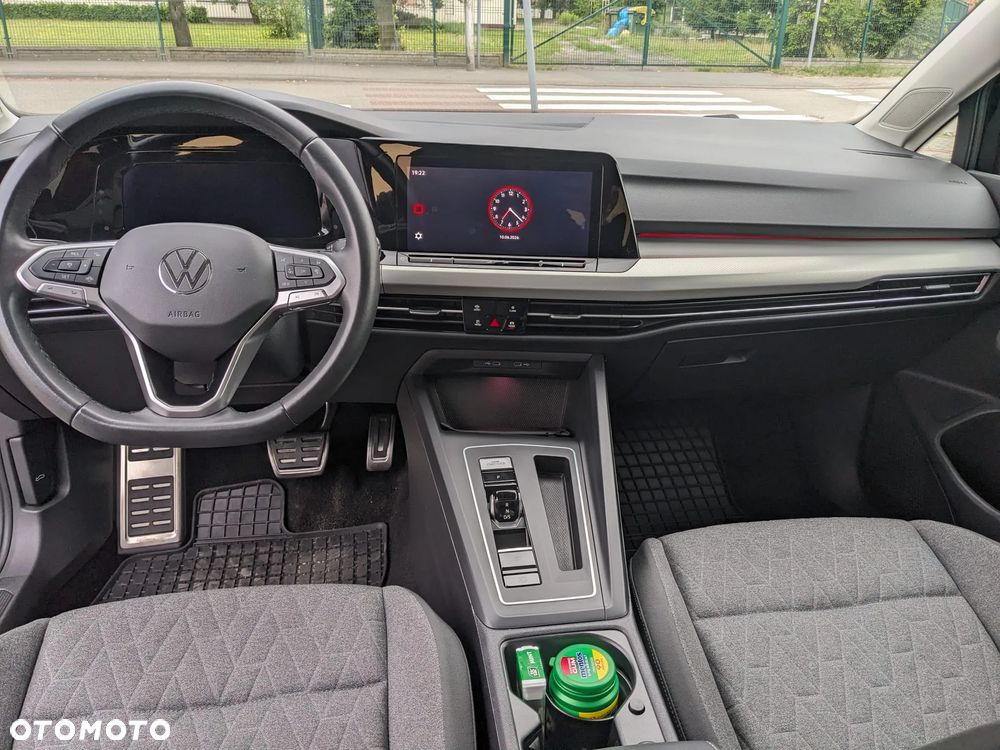 Volkswagen Golf - 9