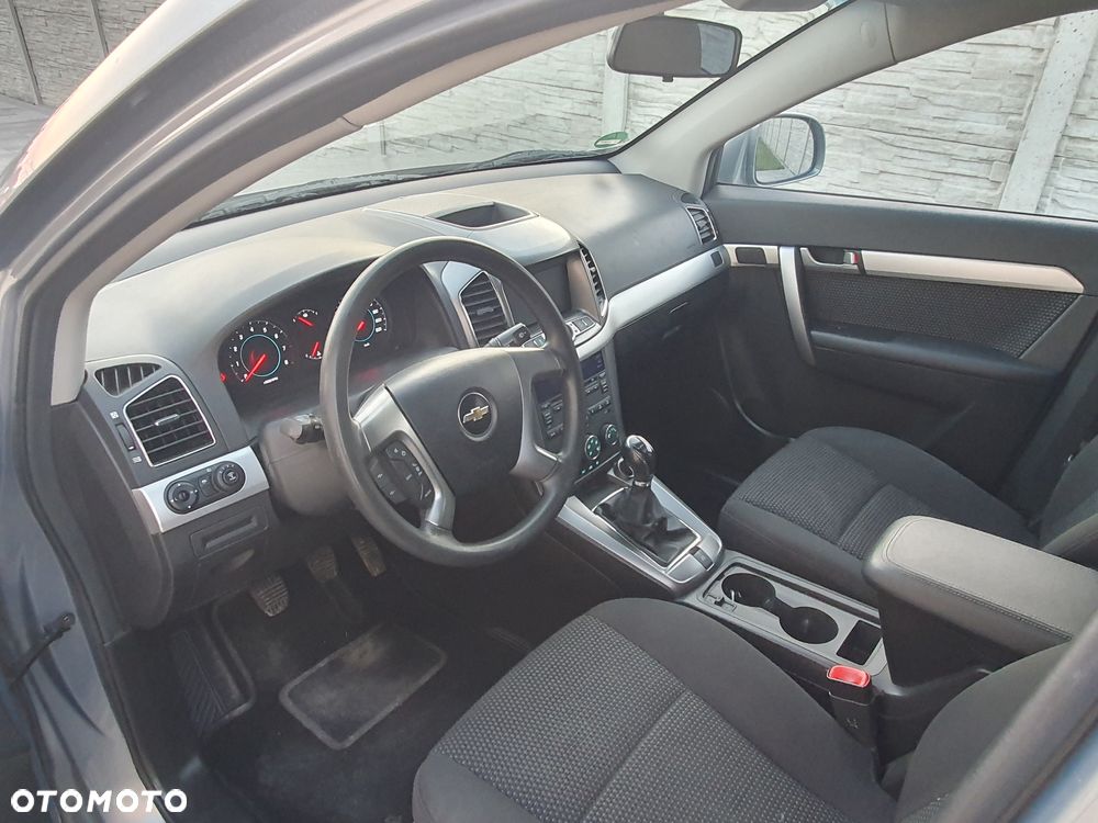 Chevrolet Captiva 2.4 2WD 5 Sitzer LS - 9
