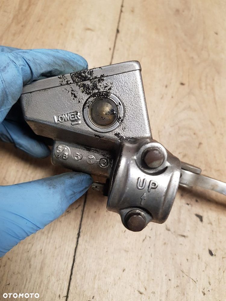 Pompa hamulcowa Nissin - 11