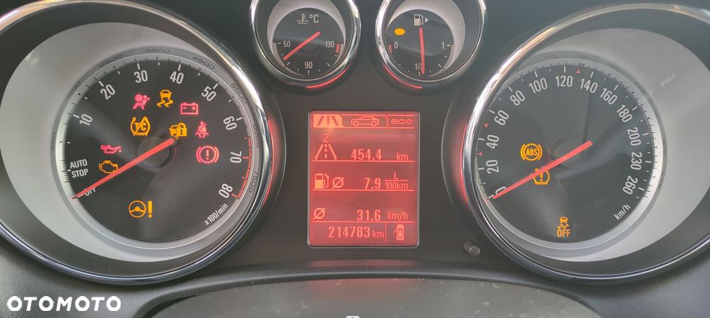 Opel Astra 1.4 Turbo Cosmo - 25