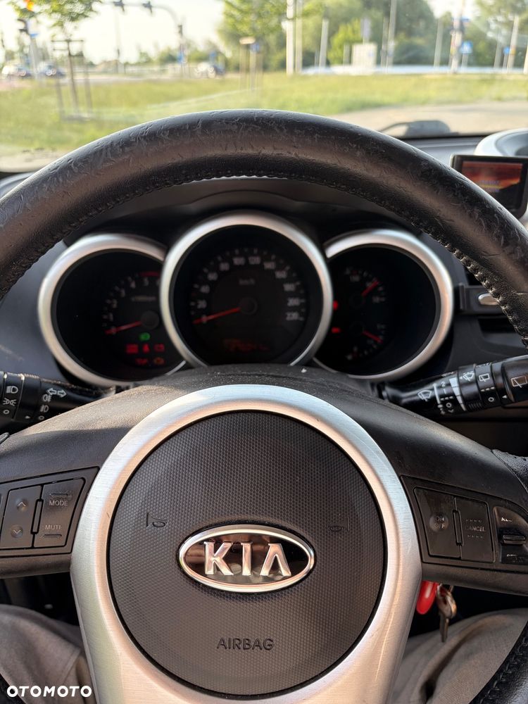 Kia Soul - 12
