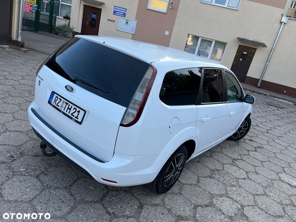 Ford Focus - 22