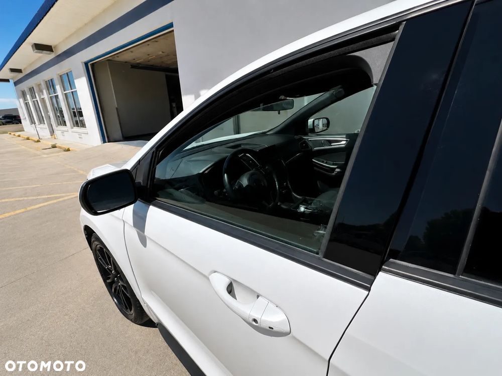 Ford Edge - 10