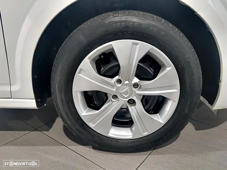 Dacia Sandero 1.0 SCe Essential - 13