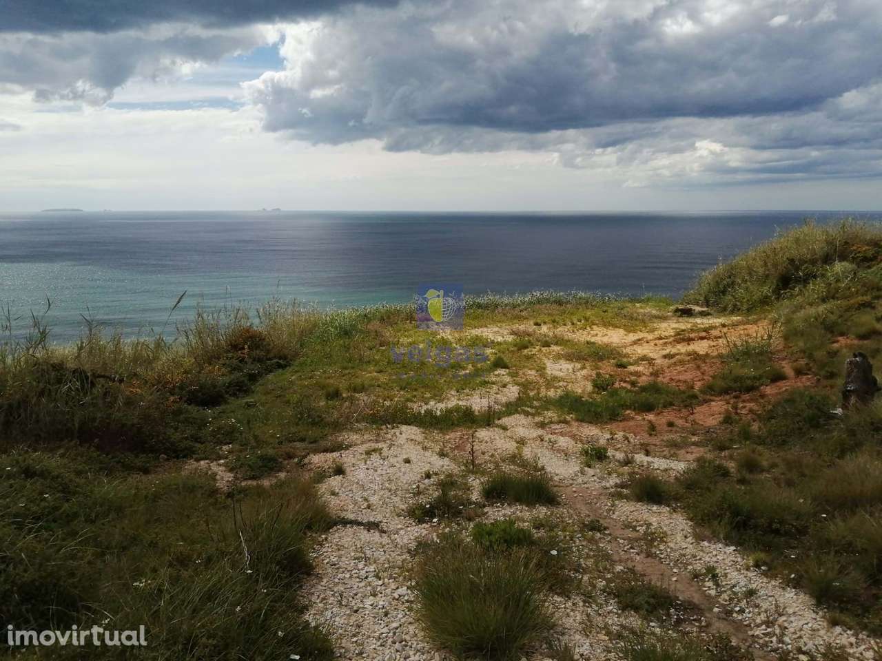 Terreno Rústico de 3430m2 com Magnífica Vista Oceânica - Grande imagem: 3/16