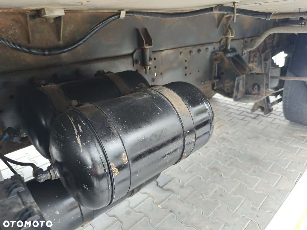 Iveco Stralis Manual tacho tarczki 2006 rok chłodnia Supra 550 - 36