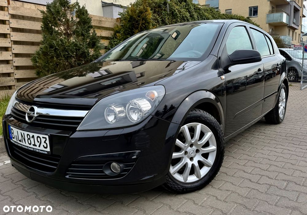 Opel Astra 1.6 Elegance - 2