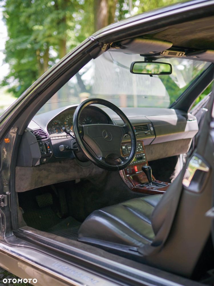 Mercedes-Benz SL - 6