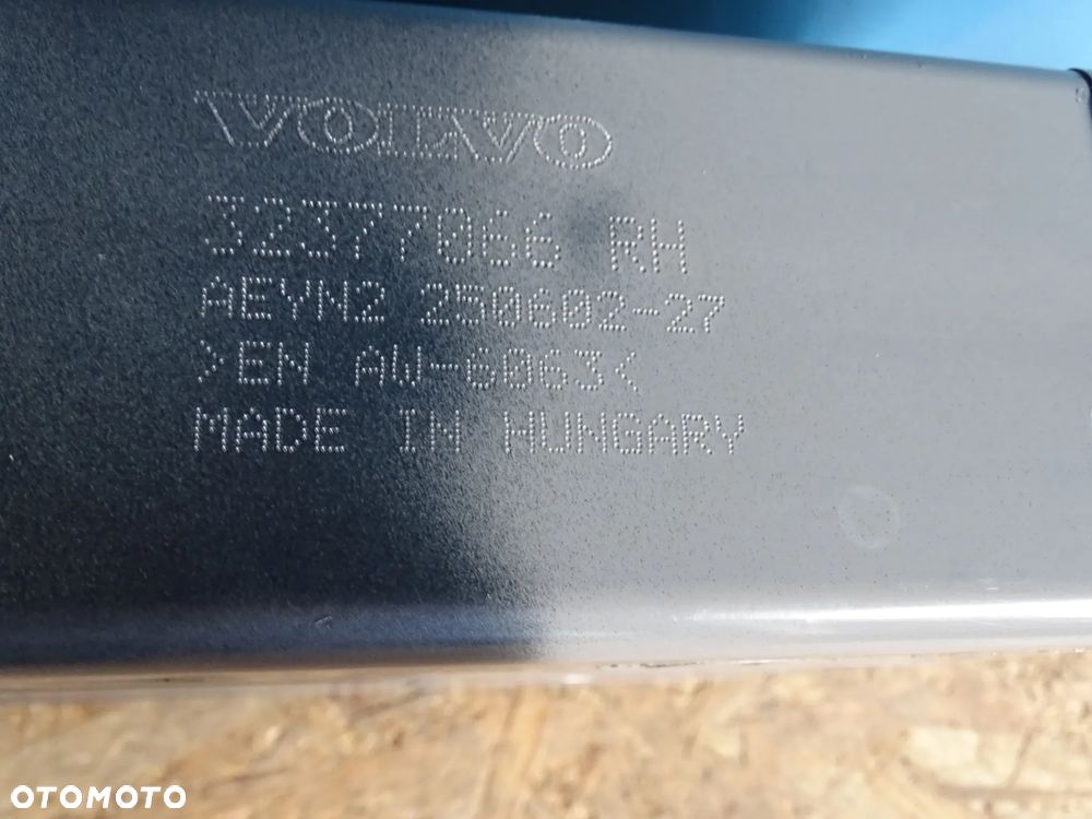 STREFA ZGNIOTU PRAWA VOLVO XC60 IDEALNA 32377066 2018- - 5