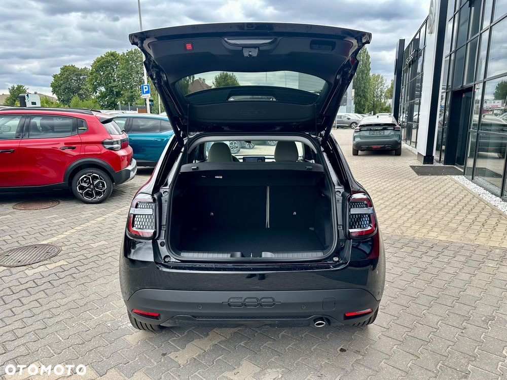 Fiat 600 1.2 Turbo Hybrid La Prima eDCT - 14