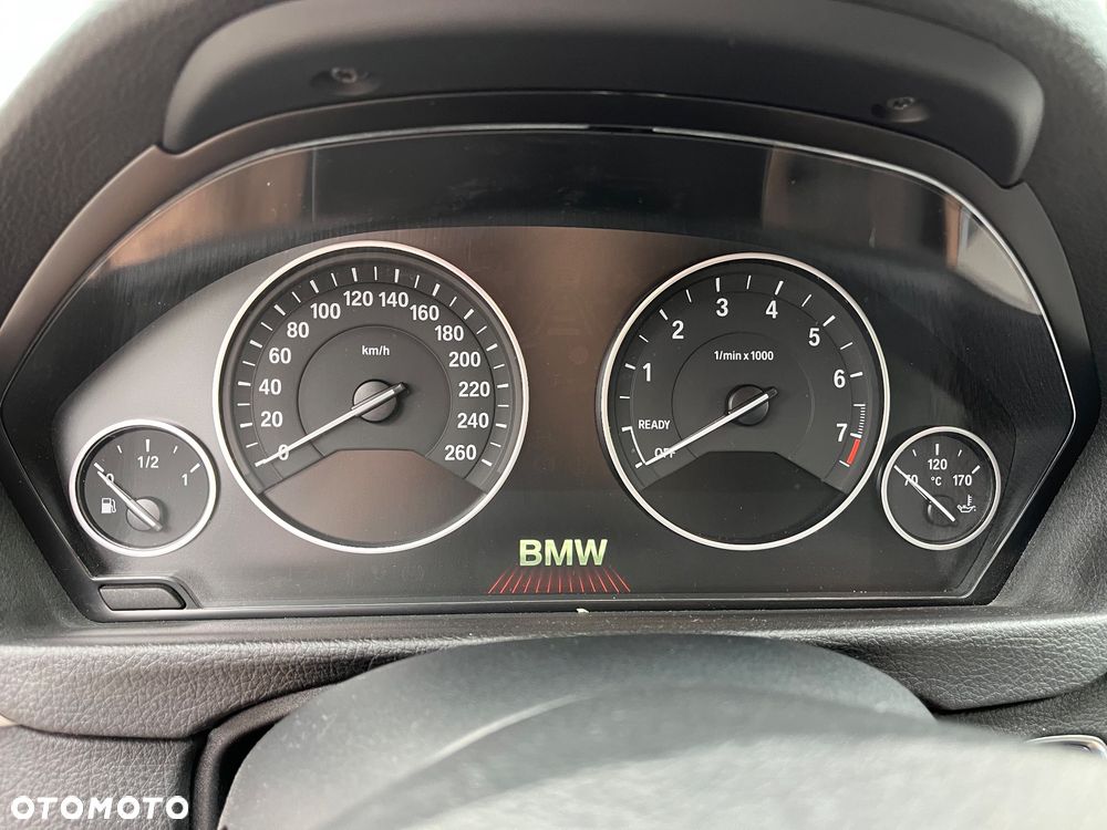 BMW Seria 3 - 23