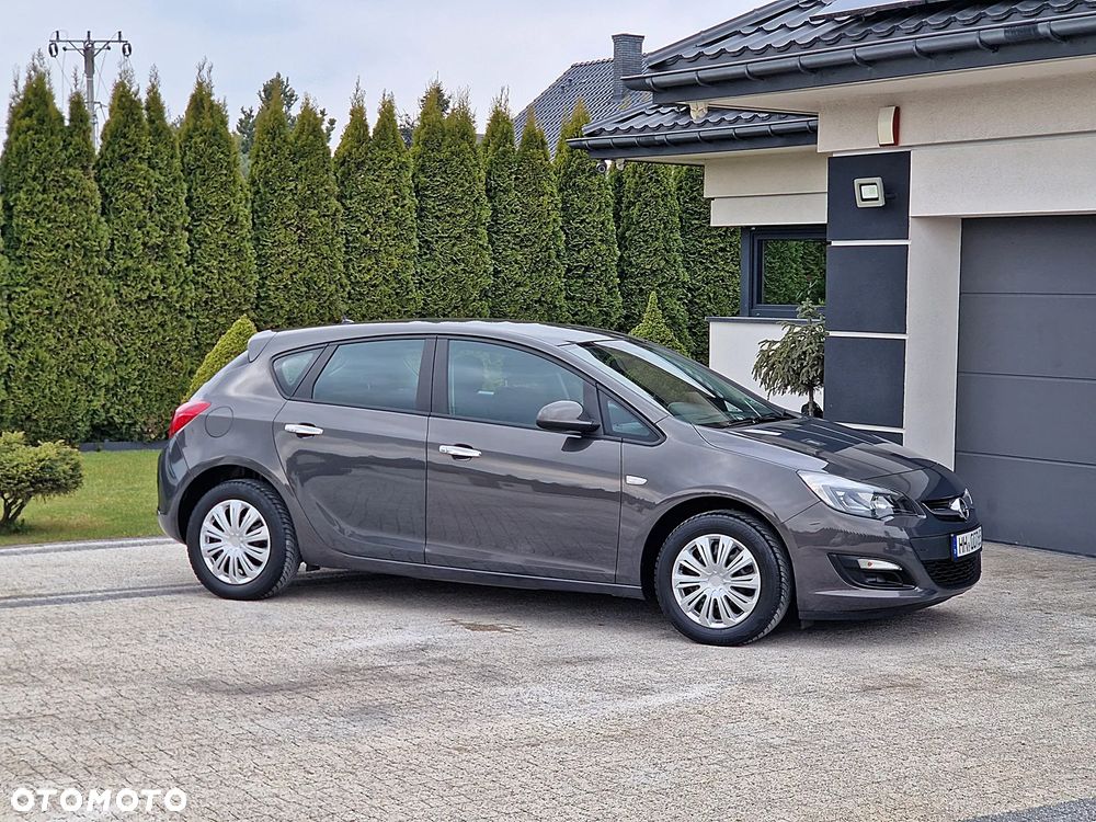 Opel Astra 1.4 150 Jahre - 2