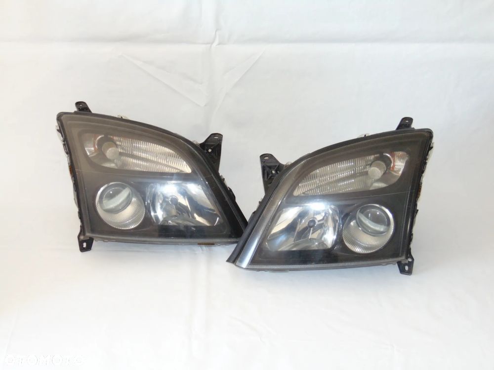 ORYGINAŁ lampa przednia przód lewa prawa Opel Vectra C Signum 02-05r EUROPA - 1