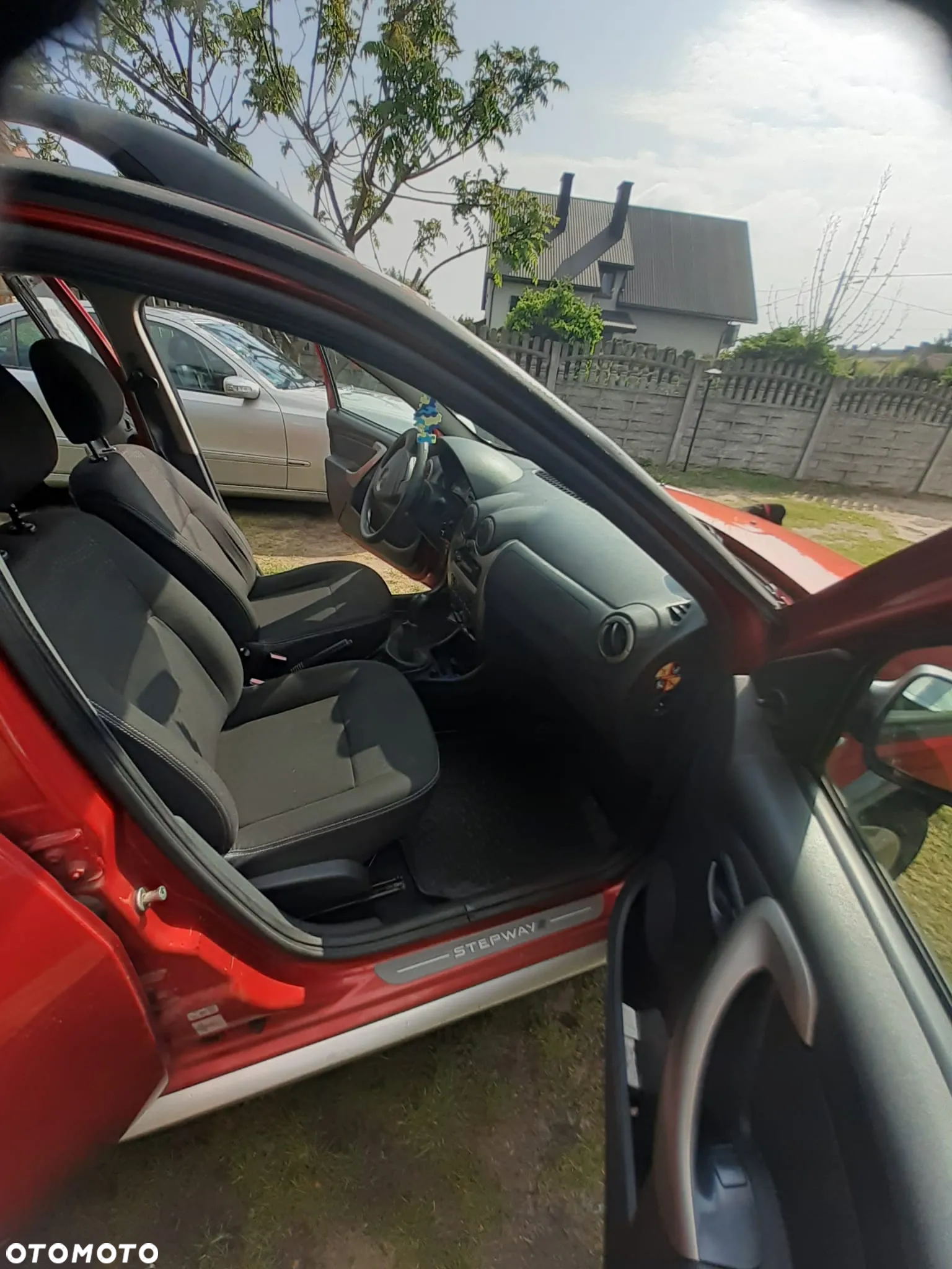 Dacia Sandero Stepway 1.6 - 14