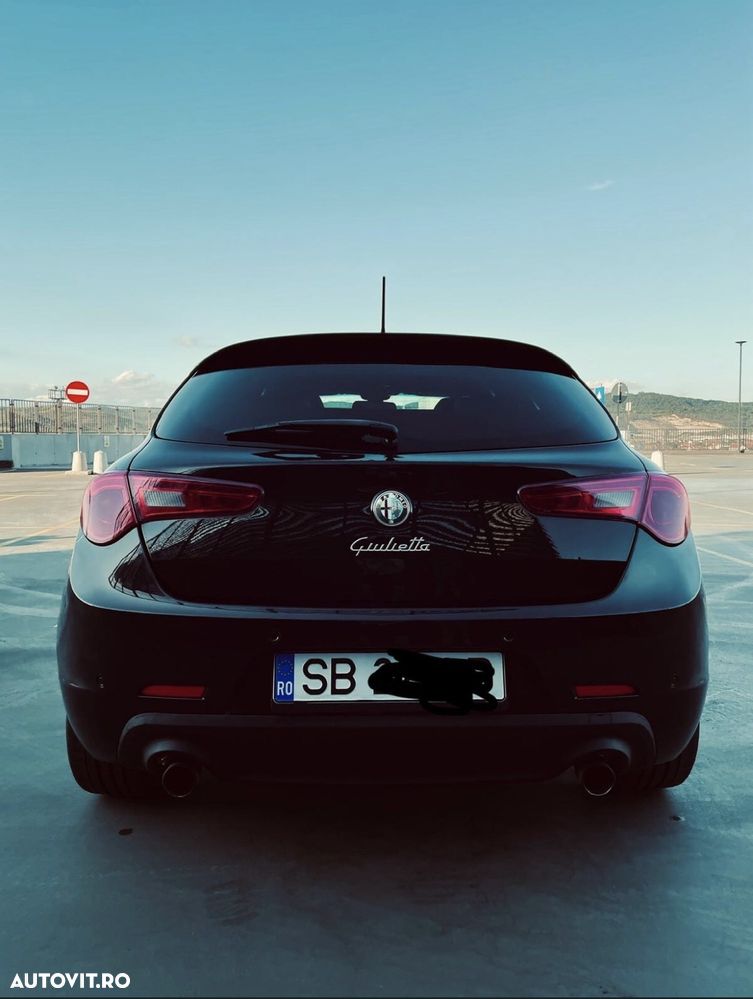 Alfa Romeo Giulietta 2.0 Mjet Distinctive - 2