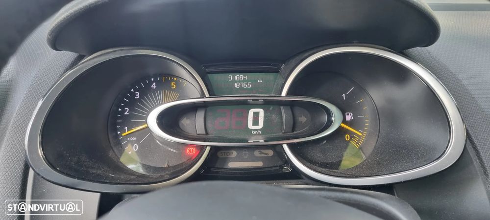 Renault Clio Sport Tourer - 4