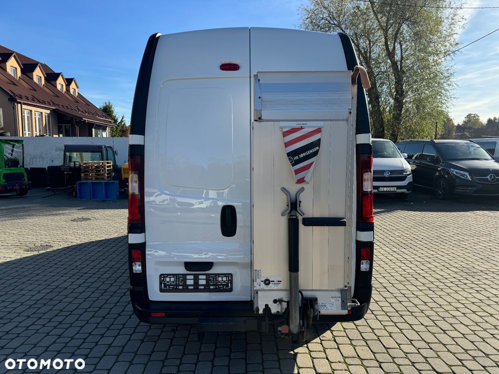 Renault Trafic - 6