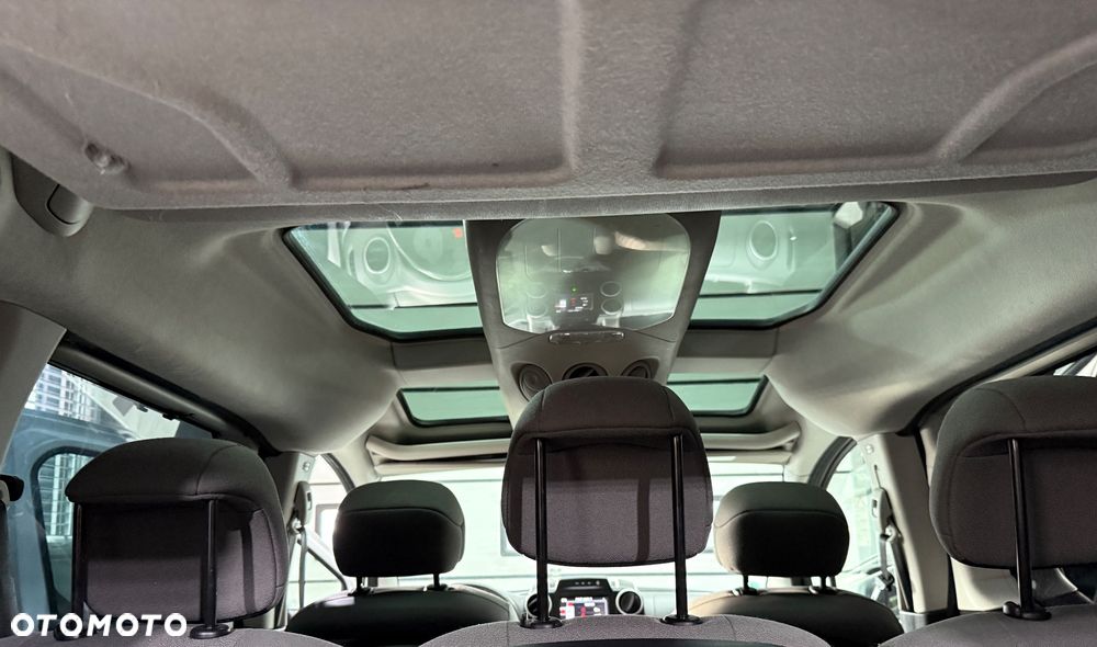 Citroën Berlingo Multispace BlueHDi 120 S&S SHINE - 15