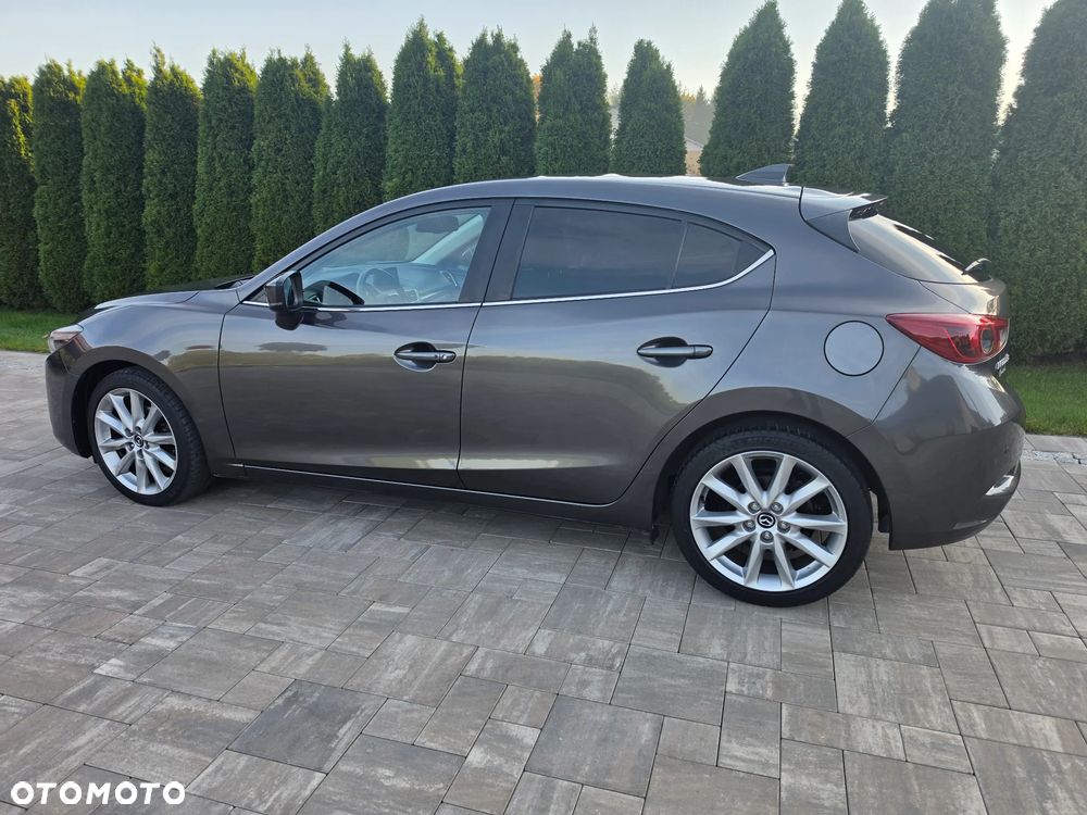 Mazda 3 - 12