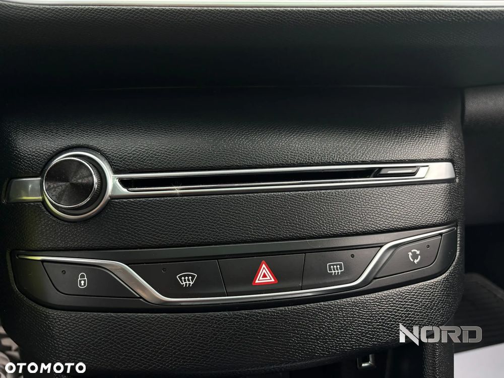 Peugeot 308 BlueHDi 100 Stop & Start Access - 20
