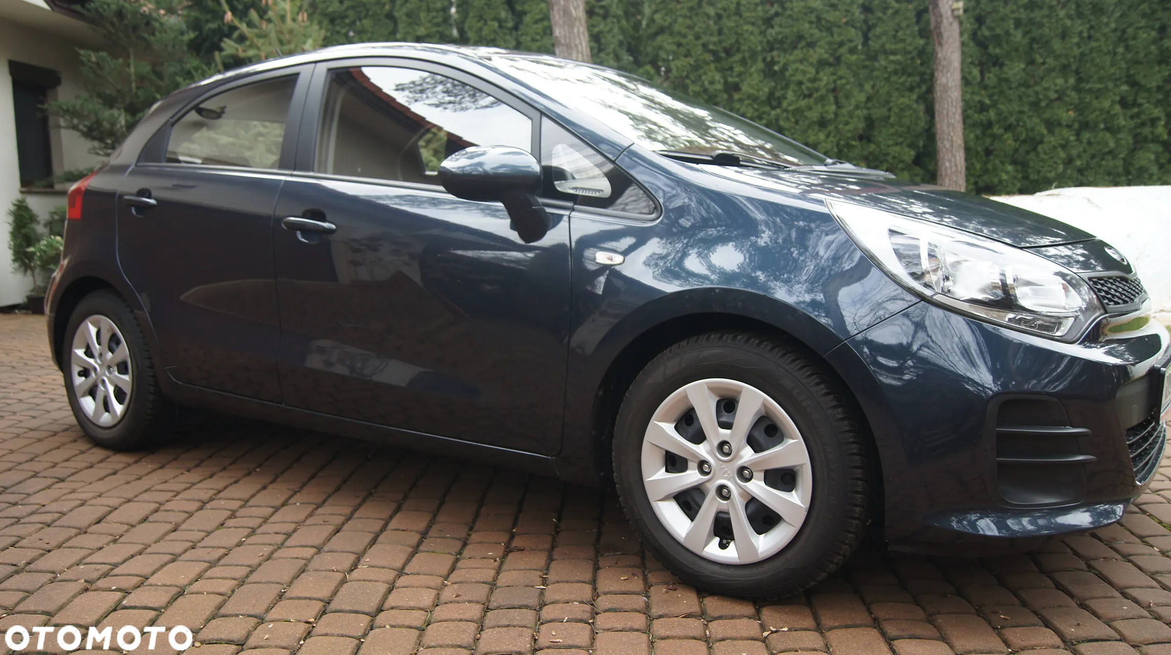 Kia Rio 1.2 Dream-Team Edition - 3