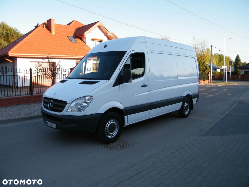 Mercedes-Benz Sprinter - 3