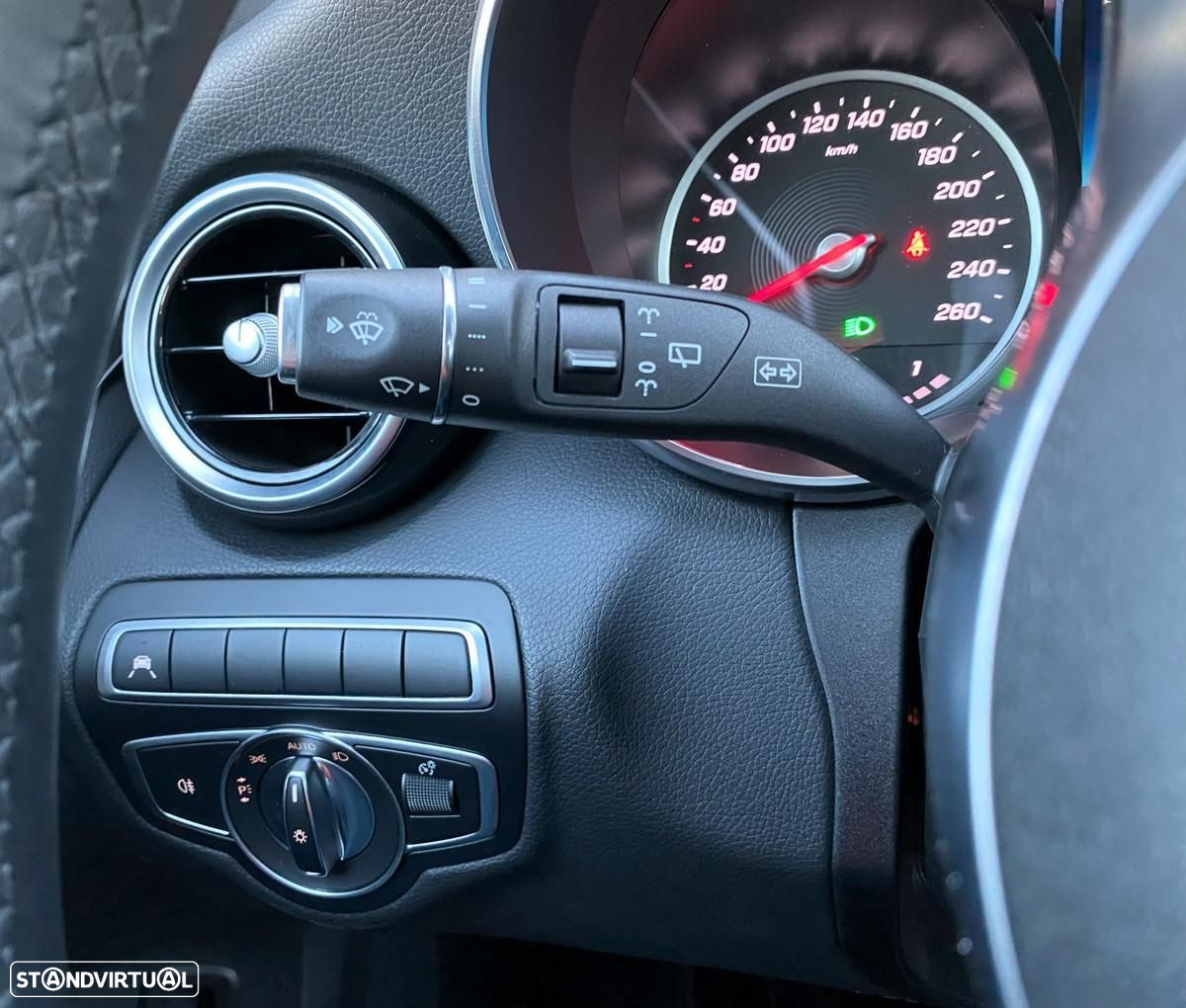 Mercedes-Benz C 220 d AMG Line - 12