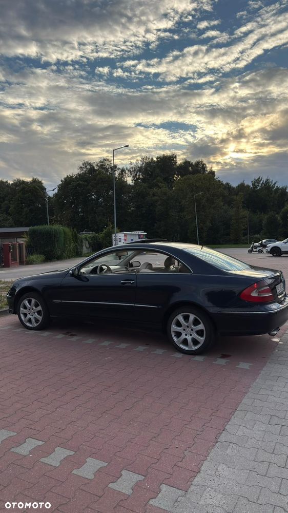 Mercedes-Benz CLK - 3