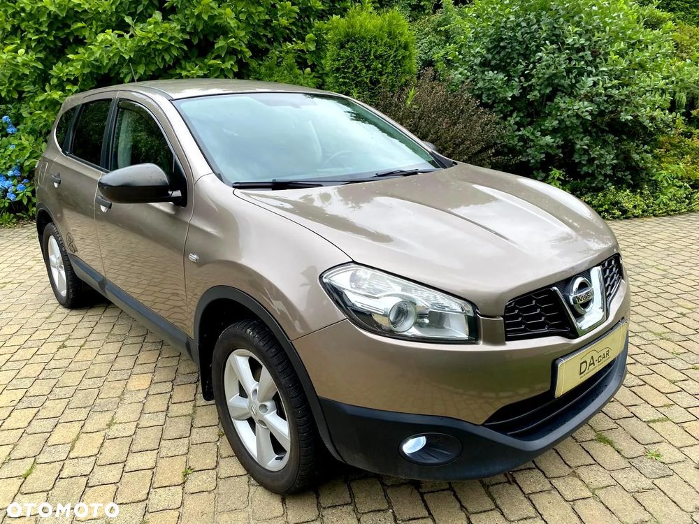 Nissan Qashqai+2 2.0 Tekna Premium - 10