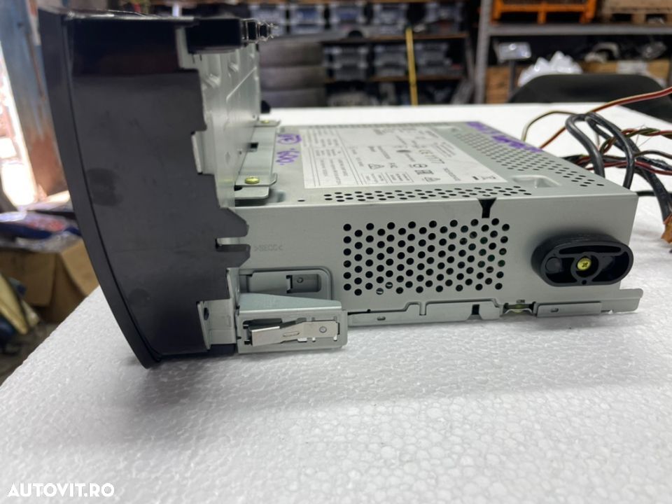 Unitate media Skoda Fabia 3 cod 6V0035871 an 2015-2020 cu Bluetooth si slot de card - 5