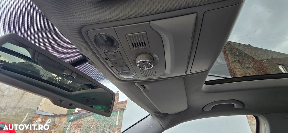 VOLKSWAGEN Tiguan 2010 — imagine 32