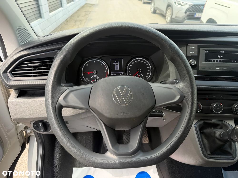Volkswagen Transporter L2H1 Plus Trendline - 24
