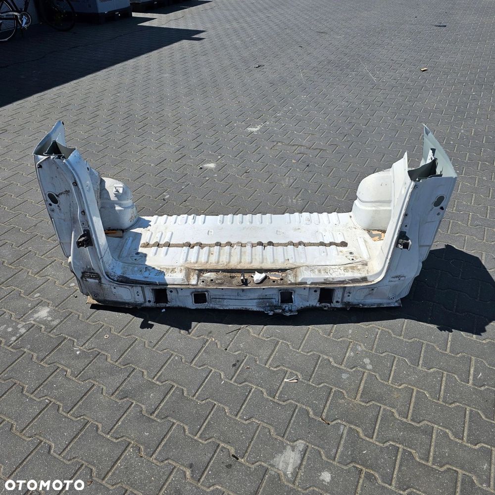 VW T5 T6 KRÓTKI ćwiartka pas poszycie tył - 3