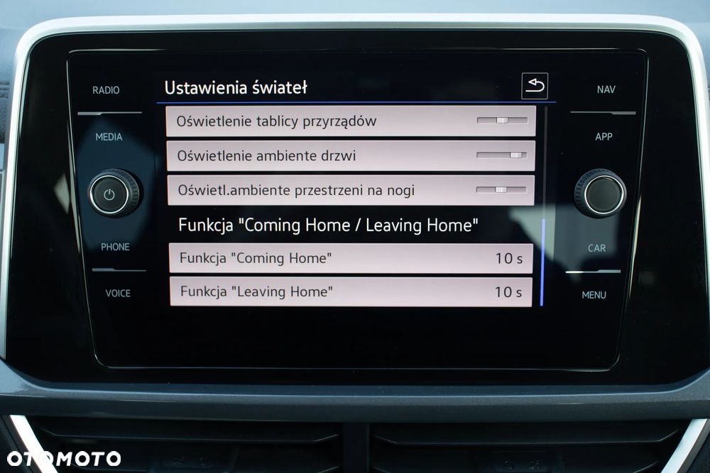 Volkswagen T-Roc 1.5 TSI Style DSG - 25