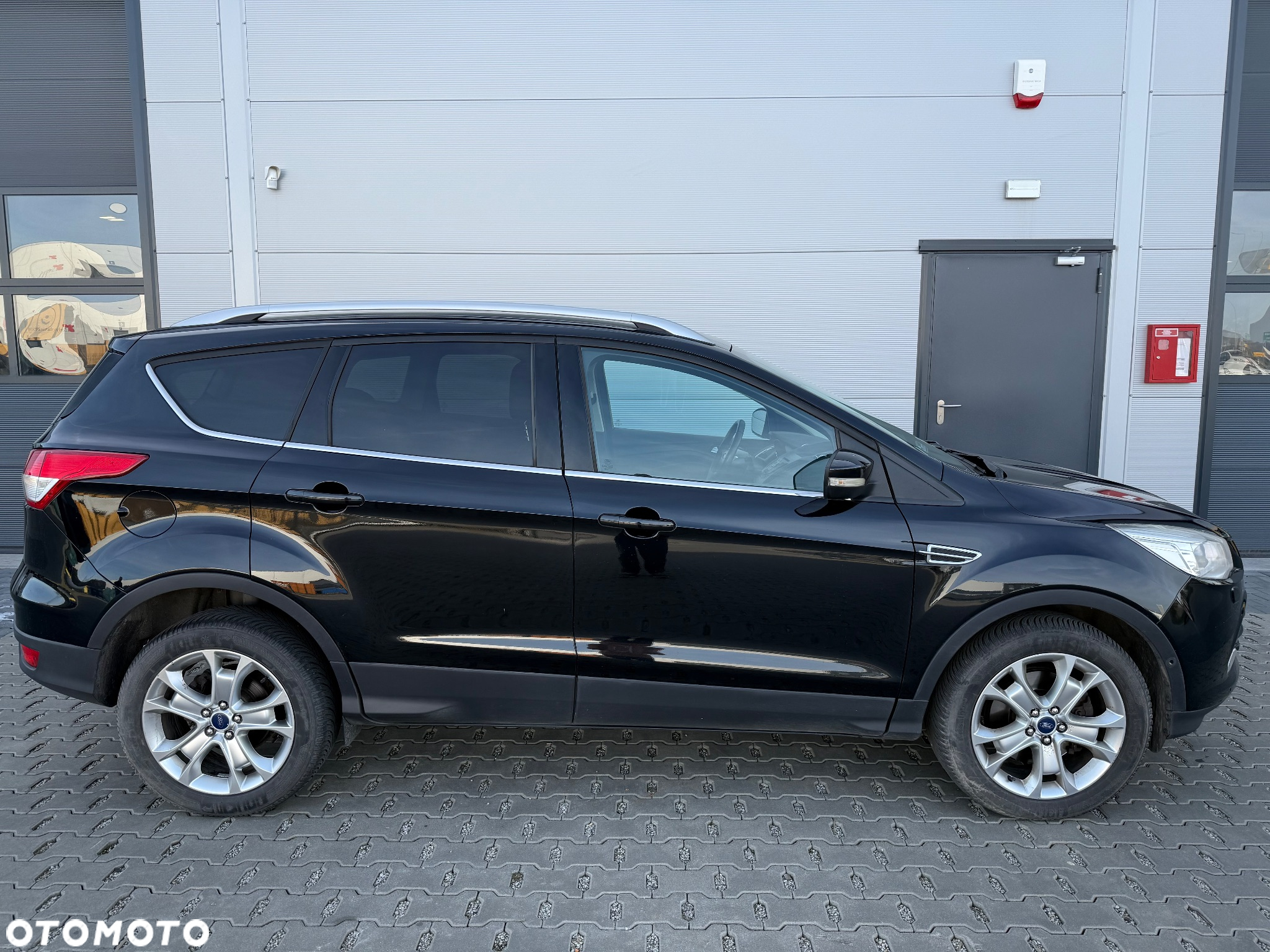 Ford Kuga 2.0 TDCi 4WD Titanium - 4