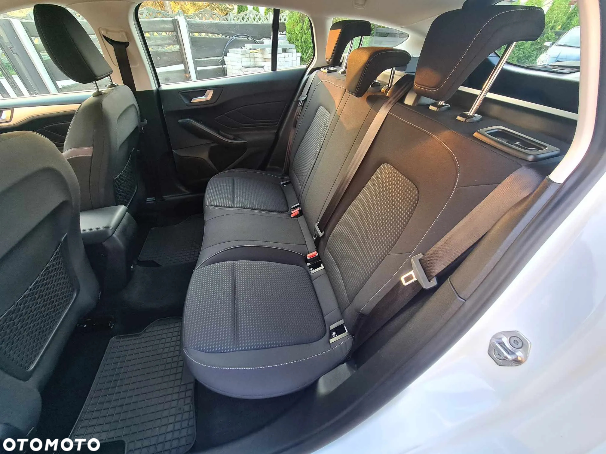 Ford Focus 1.5 TDCi Titanium - 24