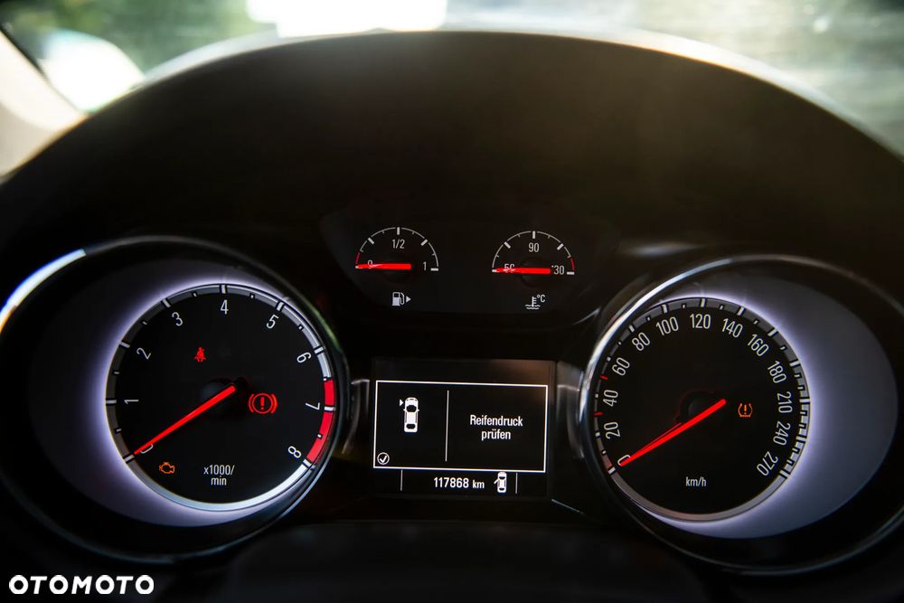 Opel Astra 1.4 Turbo Edition - 22