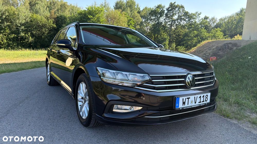 Volkswagen Passat 2.0 TDI SCR DSG - 14