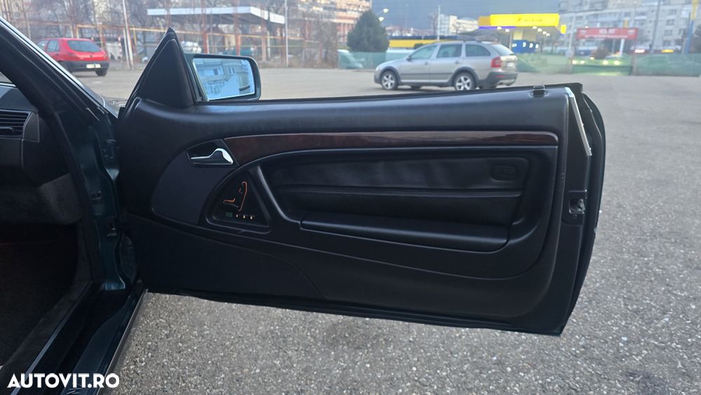 Mercedes-Benz SL - 27