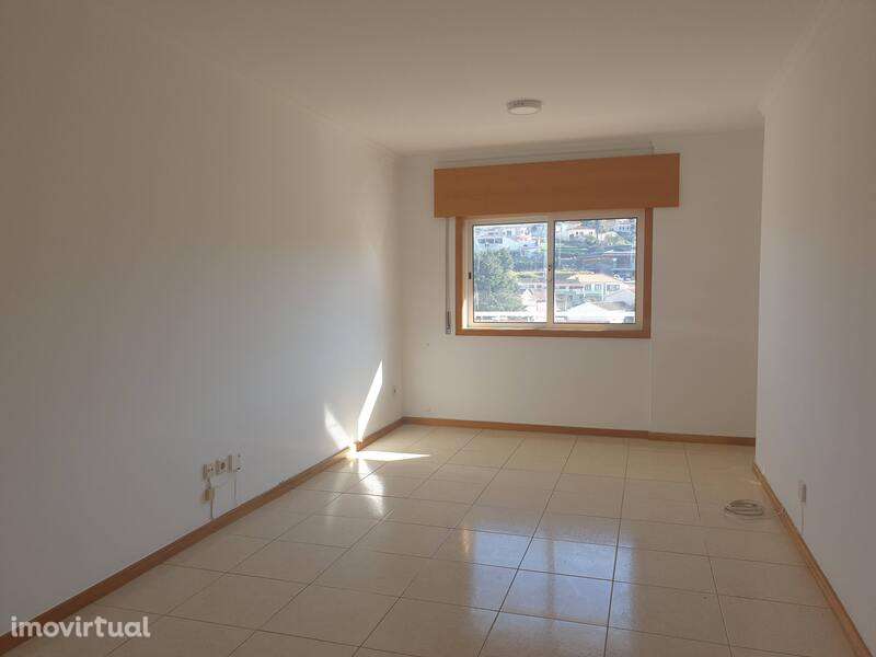 Moderno T2 em Gondomar com excelente localização - Grande imagem: 3/18