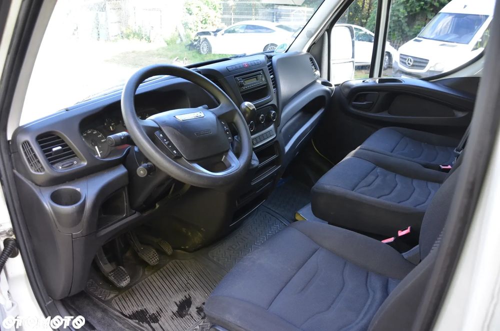 Iveco DAILY - 11
