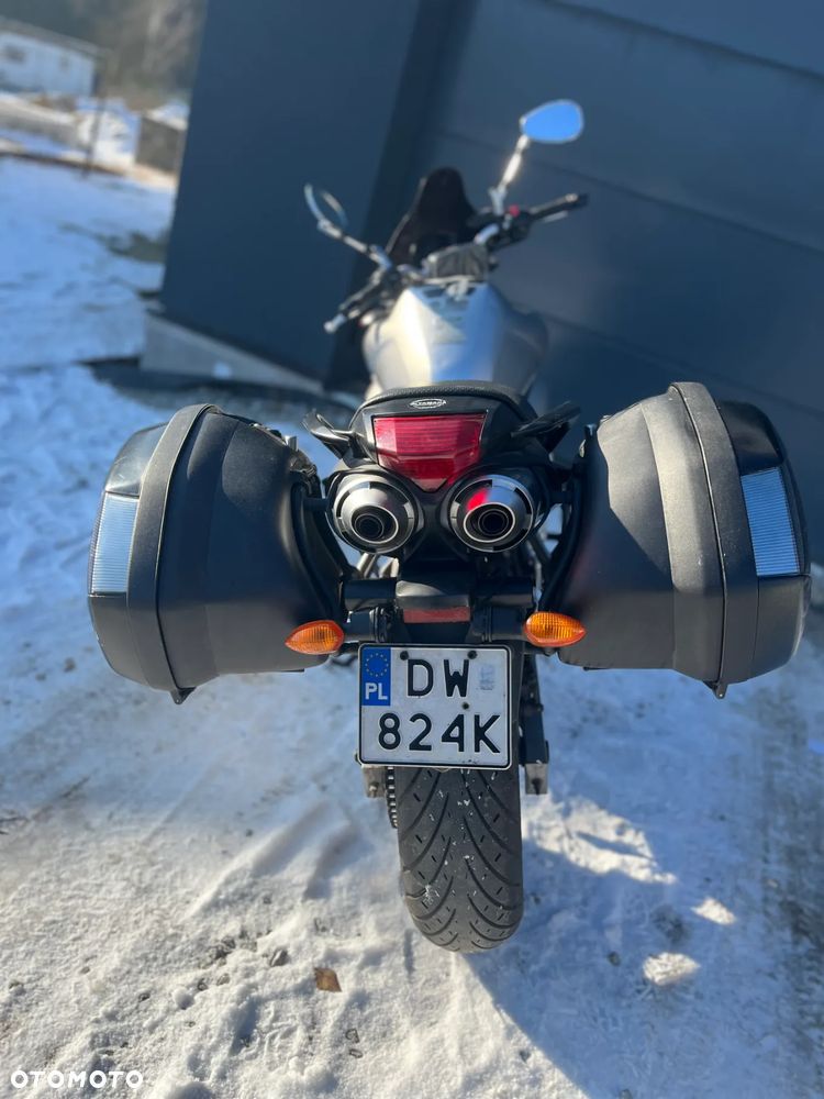 Yamaha FZ6 - 3